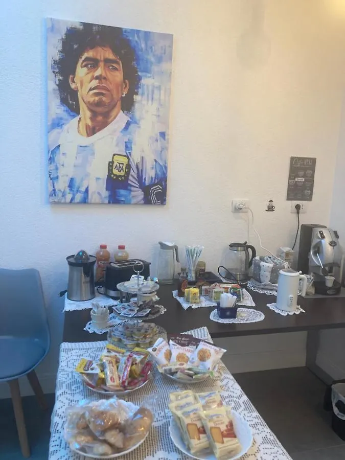Morra'S Room Napoli Affittacamere